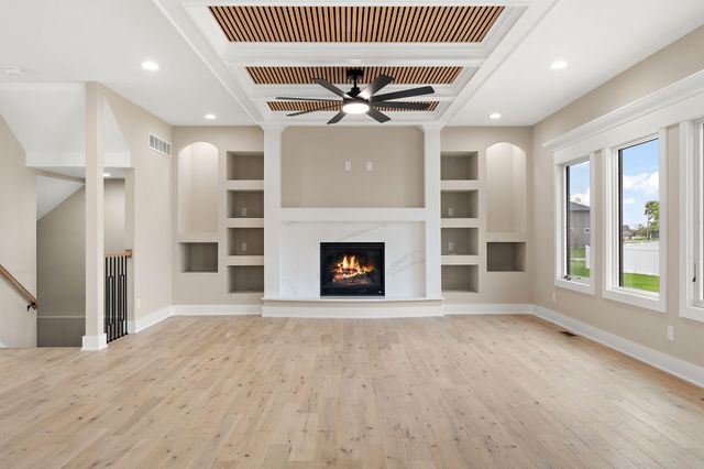 9430 Iris Drive, St. John, IN 46373