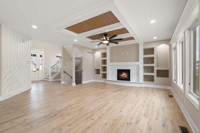 9430 Iris Drive, St. John, IN 46373