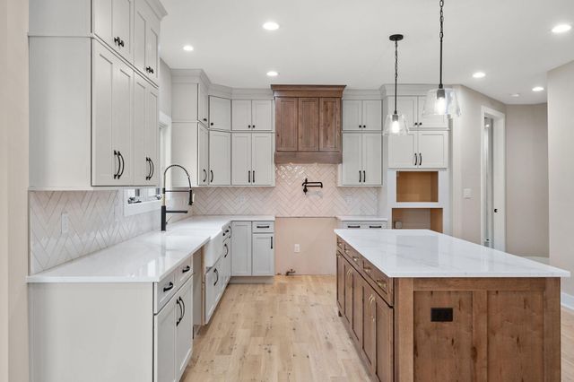 9430 Iris Drive, St. John, IN 46373