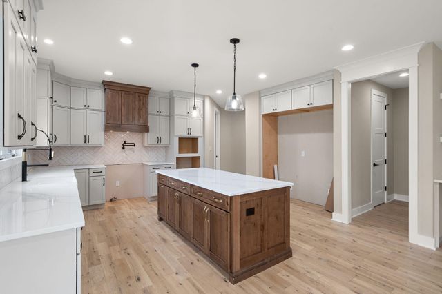 9430 Iris Drive, St. John, IN 46373
