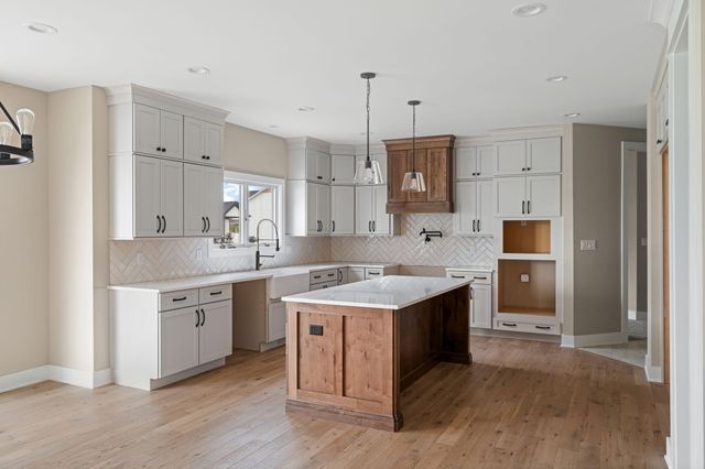 9430 Iris Drive, St. John, IN 46373