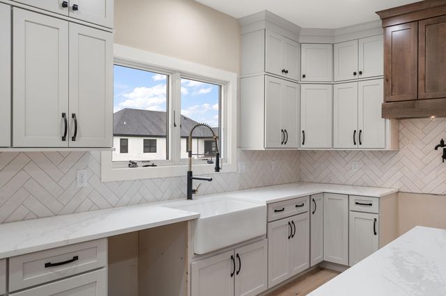 9430 Iris Drive, St. John, IN 46373