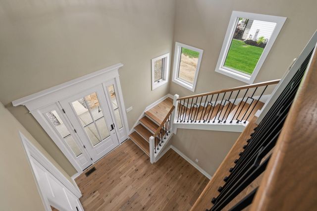 9430 Iris Drive, St. John, IN 46373