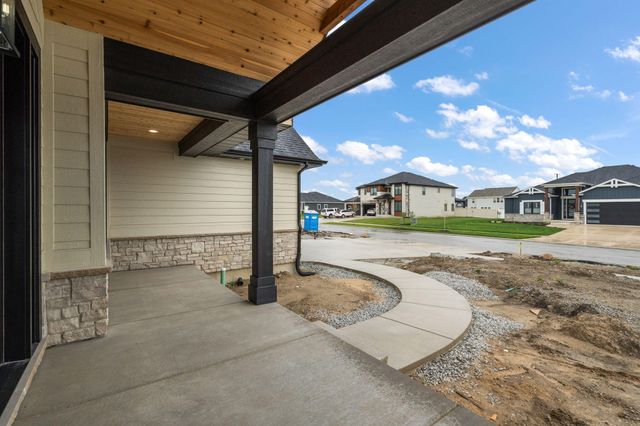 9430 Iris Drive, St. John, IN 46373