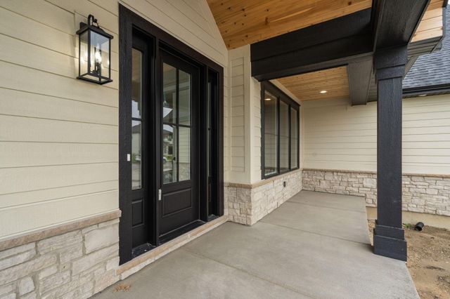 9430 Iris Drive, St. John, IN 46373