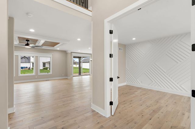 9430 Iris Drive, St. John, IN 46373