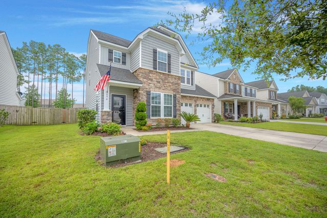 694 Redbud Lane, Summerville, SC 29486