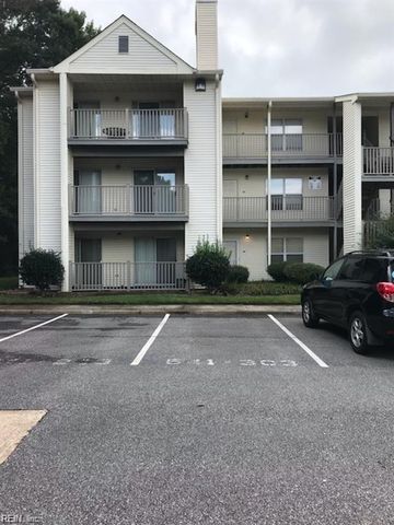 541 Pineland Cir Apt 201, Newport News, VA 23608