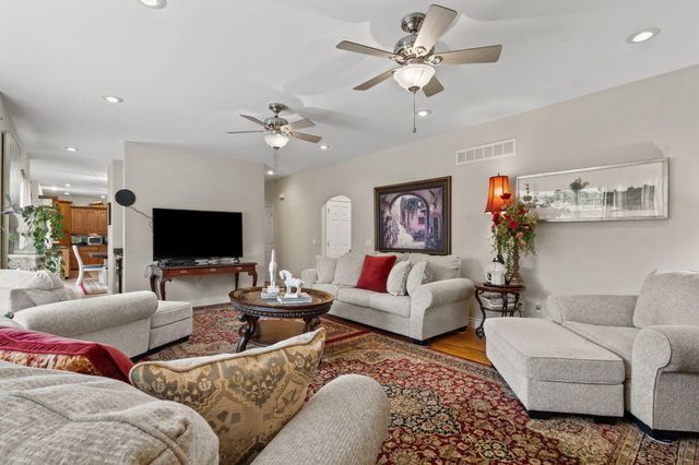 125 Meadowview Lane, Branson, MO 65616