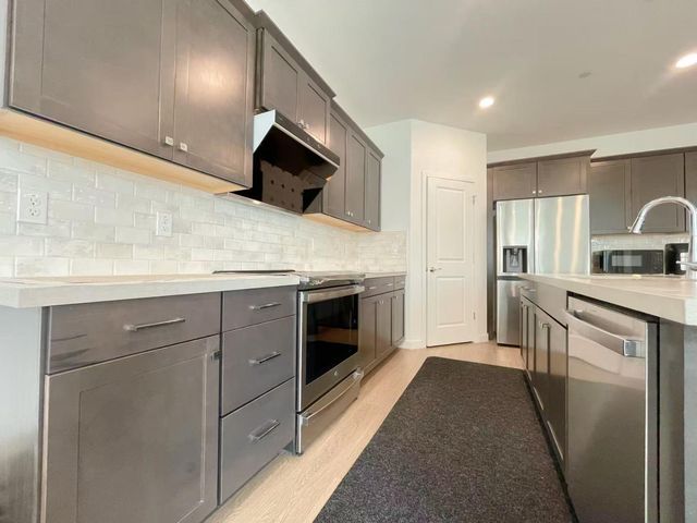 8770 Marygold Way, Elk Grove, CA 95624