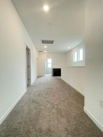 8770 Marygold Way, Elk Grove, CA 95624