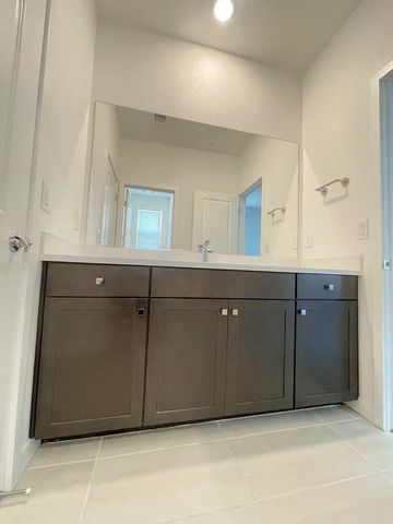 8770 Marygold Way, Elk Grove, CA 95624