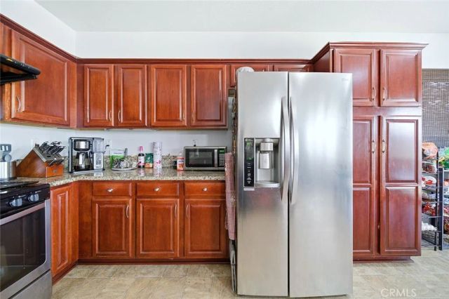 6737 Borges, Eastvale, CA 92880