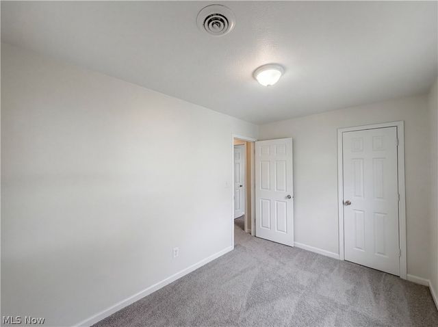 409 Wesley Avenue, Elyria, OH 44035