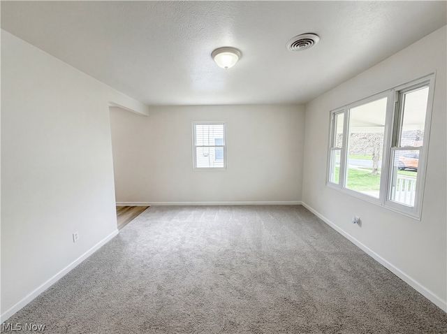 409 Wesley Avenue, Elyria, OH 44035