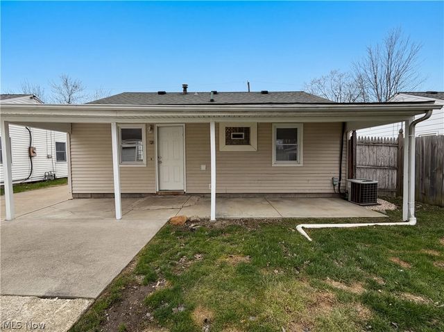 409 Wesley Avenue, Elyria, OH 44035