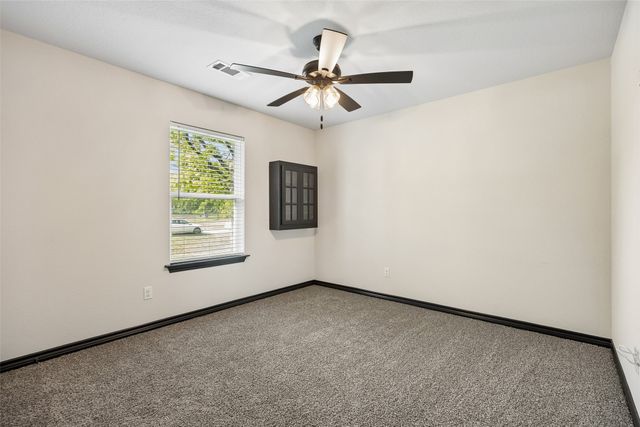 1008 Hereford Drive, Springtown, TX 76082