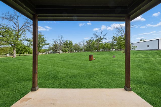 1008 Hereford Drive, Springtown, TX 76082
