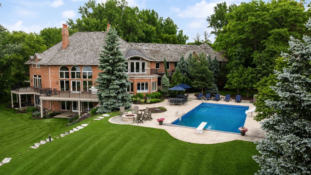 425 Oxford Road, Orono, MN 55356 — photo 2