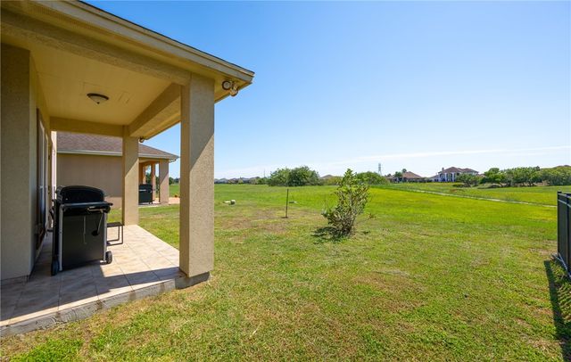 6025 Garden Court, Corpus Christi, TX 78414