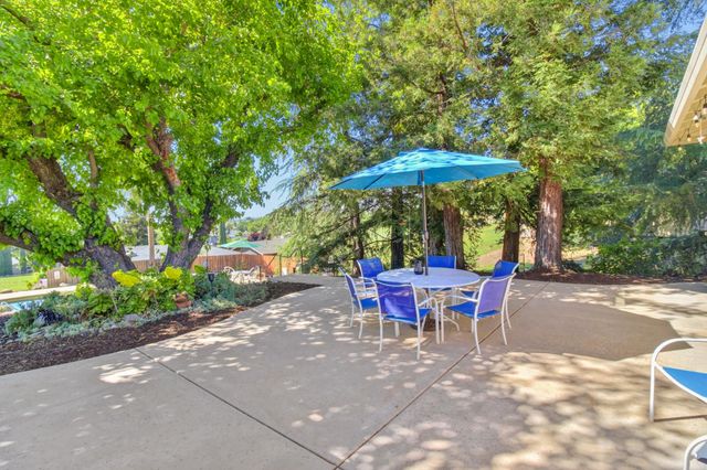 7545 Cardwell Ave, Orangevale, CA 95662