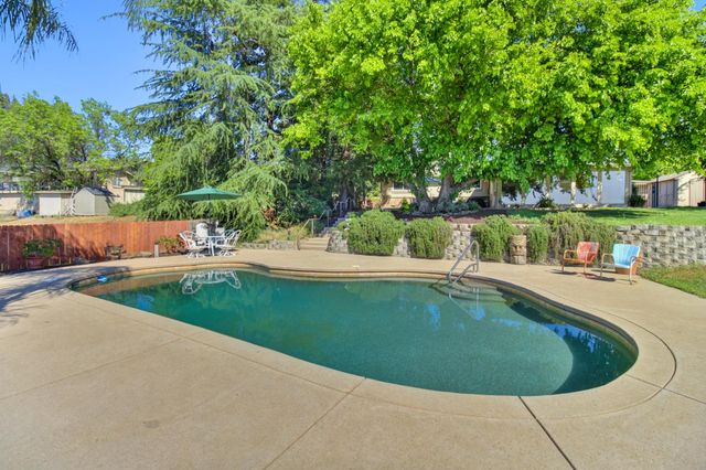 7545 Cardwell Ave, Orangevale, CA 95662