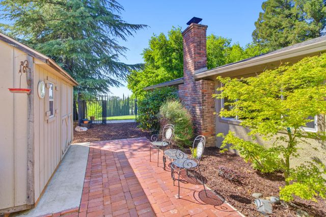 7545 Cardwell Ave, Orangevale, CA 95662