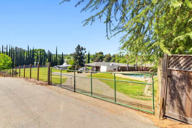 7545 Cardwell Ave, Orangevale, CA 95662