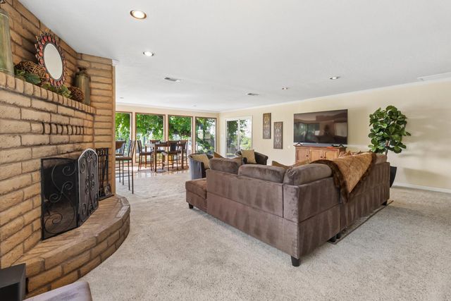 7545 Cardwell Ave, Orangevale, CA 95662