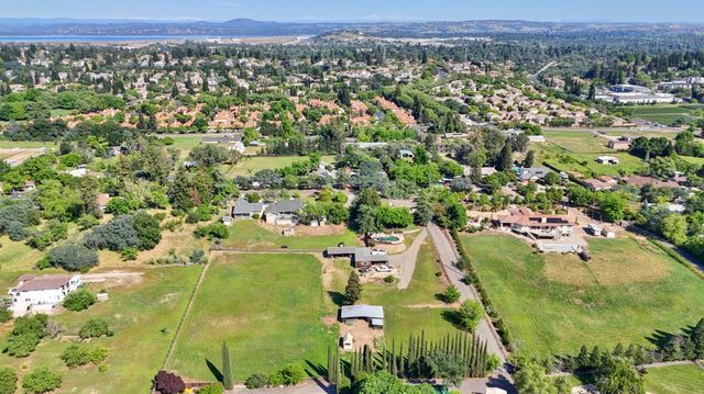 7545 Cardwell Ave, Orangevale, CA 95662