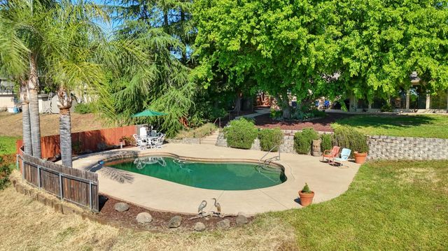 7545 Cardwell Ave, Orangevale, CA 95662