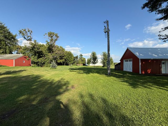 345 200th Avenue SW, Appleton, MN 56208