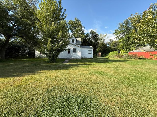 345 200th Avenue SW, Appleton, MN 56208