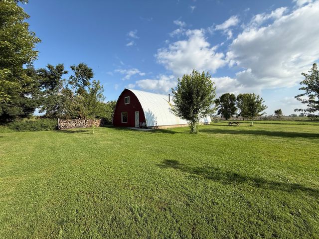 345 200th Avenue SW, Appleton, MN 56208