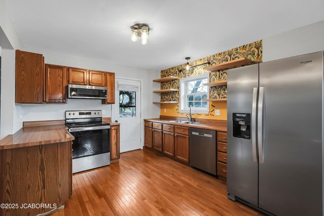 720 JOSEPH DRIVE, Jefferson City, MO 65109