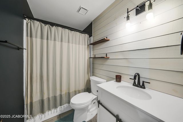 720 JOSEPH DRIVE, Jefferson City, MO 65109