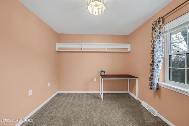 720 JOSEPH DRIVE, Jefferson City, MO 65109