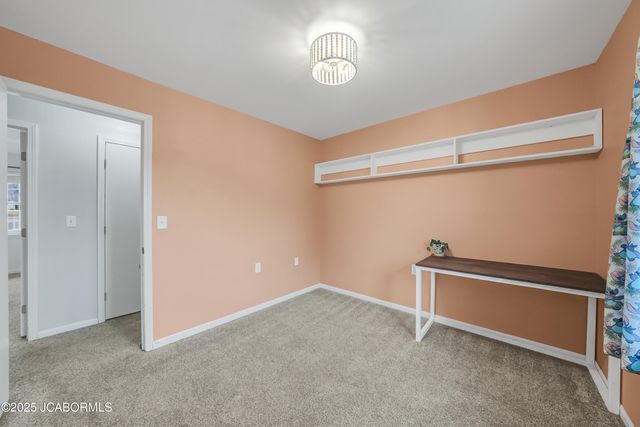 720 JOSEPH DRIVE, Jefferson City, MO 65109