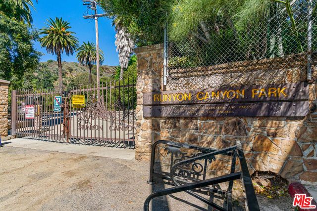 1750 Camino Palmero Street 442, Los Angeles, CA 90046