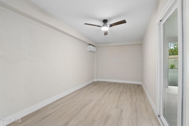 314 E GLADE Avenue, Mesa, AZ 85210