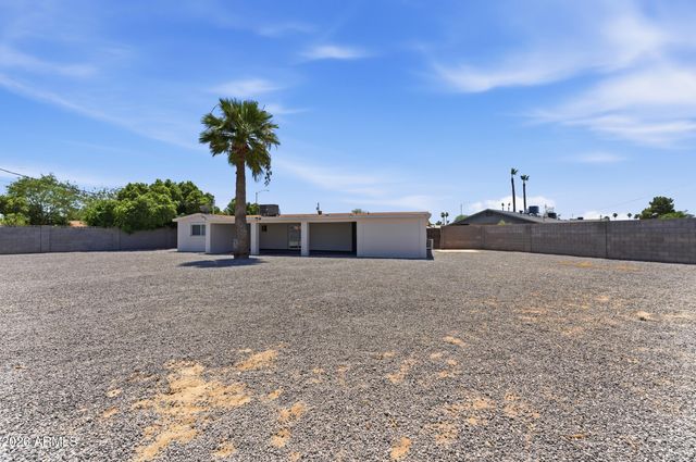 314 E GLADE Avenue, Mesa, AZ 85210