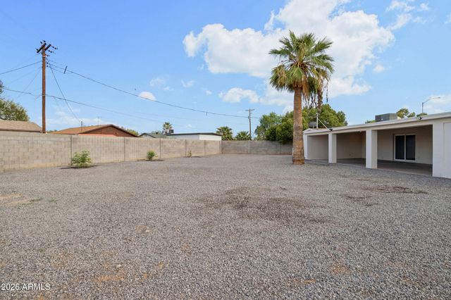 314 E GLADE Avenue, Mesa, AZ 85210