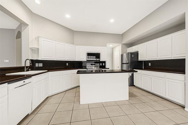 10323 Emerald Pine Drive, Houston, TX 77070