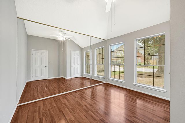 10323 Emerald Pine Drive, Houston, TX 77070