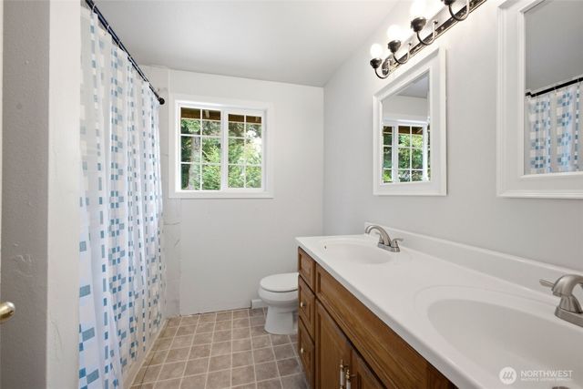 2417 SE Higgins Drive, Vancouver, WA 98683