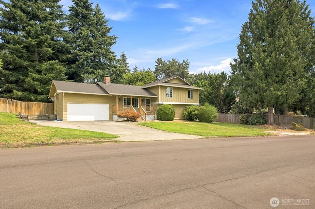 2417 SE Higgins Drive, Vancouver, WA 98683