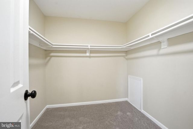 9020 OLD HICKORY CT, Manassas, VA 20110