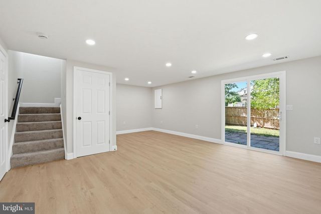 9020 OLD HICKORY CT, Manassas, VA 20110