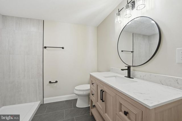 9020 OLD HICKORY CT, Manassas, VA 20110
