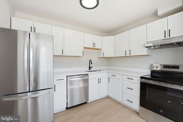 9020 OLD HICKORY CT, Manassas, VA 20110